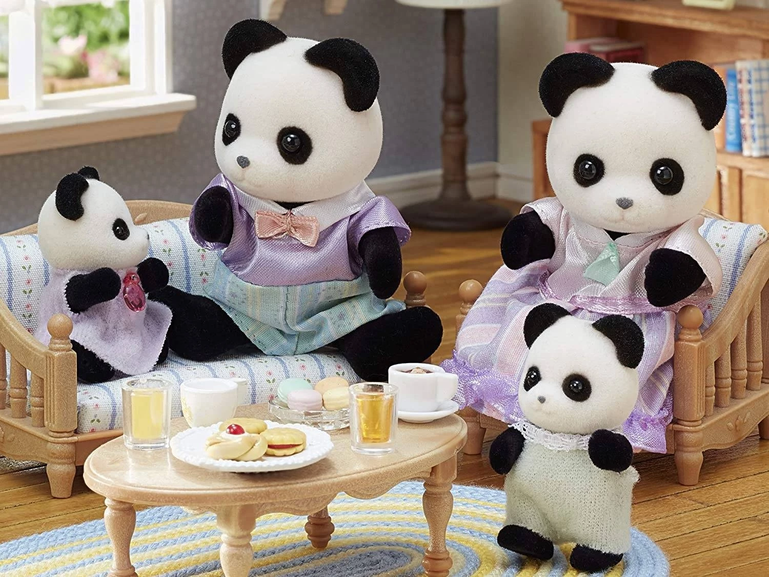 Sylvanian Families Pookie Panda Family 4 Sylvanian Families Pookie Panda Family - Image 2
