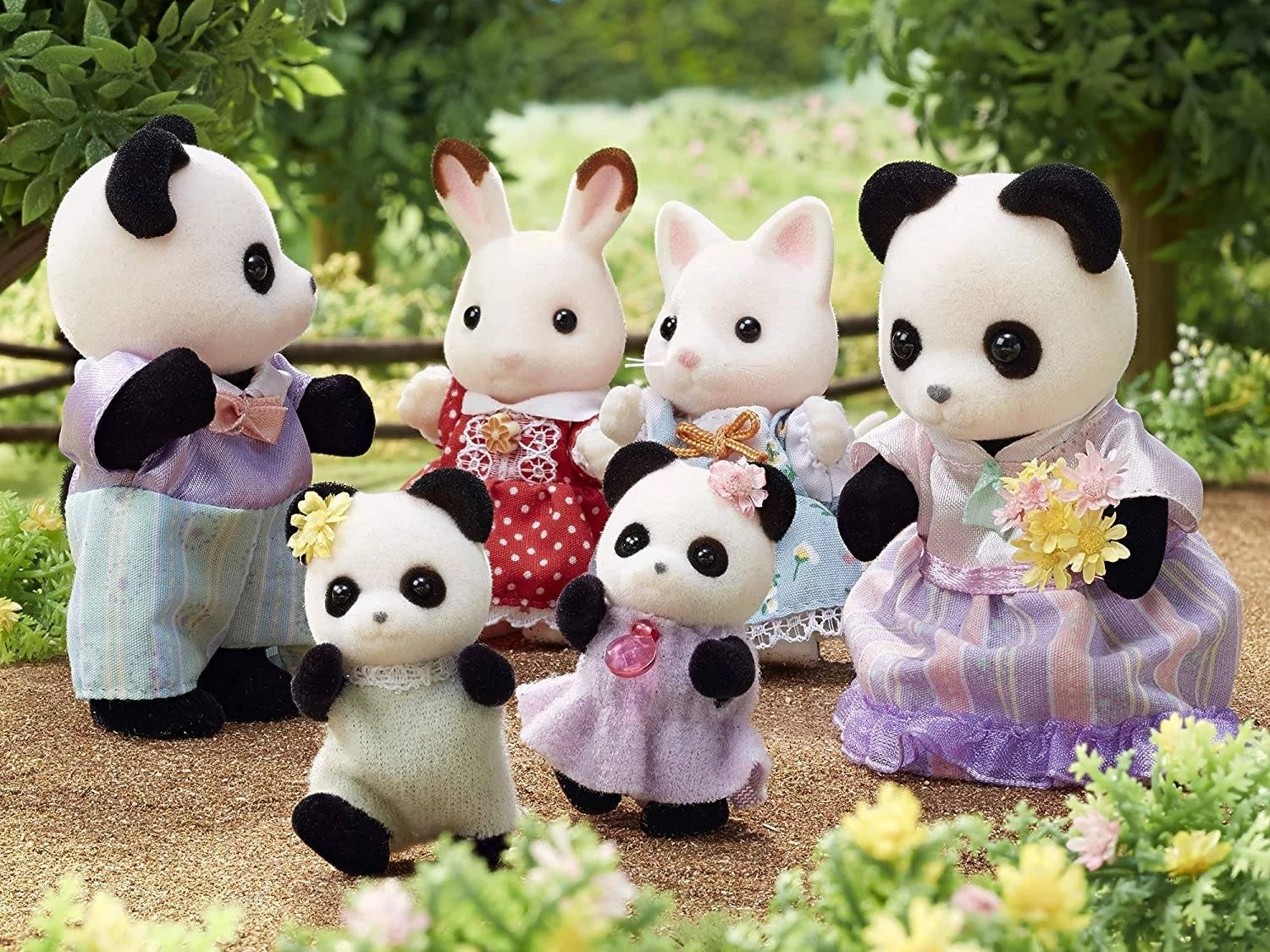 Sylvanian Families Pookie Panda Family 5 Sylvanian Families Pookie Panda Family - Image 3